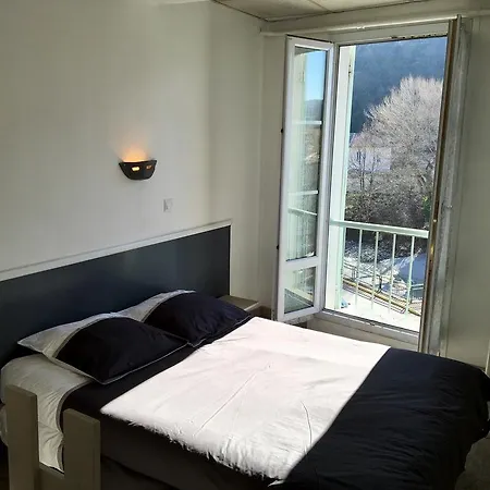L'aiglon Hotel 2*