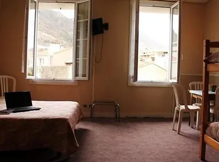 Hotel L'aiglon 2*